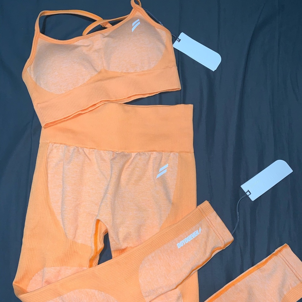 DOYOUEVEN impact seamless orange set
